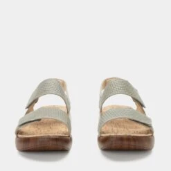 Bailee Woven Sage Sandal -Alegria Shoes Shop BAI 6132 S5