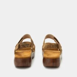Bailee Folkie Sandal 12 Bailee Folkie Sandal -Alegria Shoes Shop BAI 6434 S3 37b379aa 7e67 4b1f a1dc bed6f05e0765