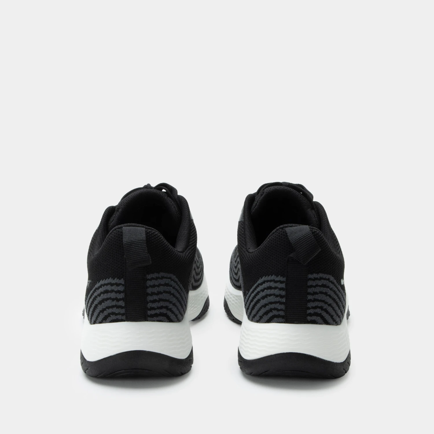 In8 Black Shoe 6 In8 Black Shoe - Image 4