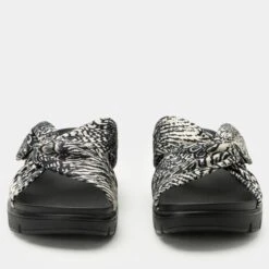 Rylie Birds Of A Feather Sandal -Alegria Shoes Shop RYE 6440 S5 8bcedd2a 3bdf 48cf 8cee 4e6aaf1dea26