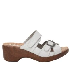 Sierra Delicut White Sandal 10 Sierra Delicut White Sandal -Alegria Shoes Shop SIE 7408 S2