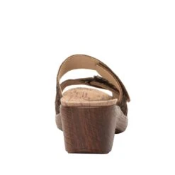 Sierra Delicut Tawny Sandal -Alegria Shoes Shop SIE 7608 S3