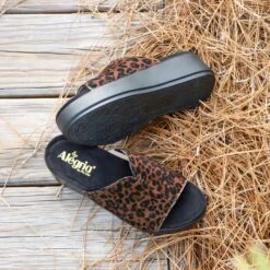 Triniti Safari Sandal -Alegria Shoes Shop TRI 7606 SX