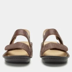 Verona Basketry Coffee Sandal -Alegria Shoes Shop VER 6121 S5 9708ded8 e1d4 49ee bd6f f54034fdcf66