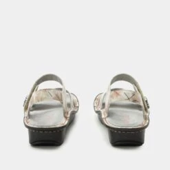 Vienna Soft As I Leaf You Sandal -Alegria Shoes Shop VIE 6432 S3 dce30073 fd70 42e1 86e9 bc00642a9ee7